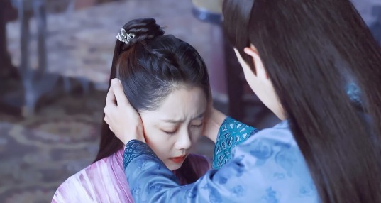 锦衣|锦衣之下:今夏是陆绎的掌心宝,路上有坑和石头,他都会提醒今夏