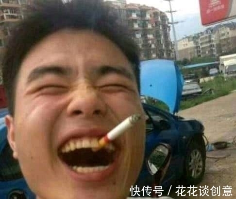 |幽默笑话：早上起床的时候，发现老婆正在偷拿我钱包里的钱……