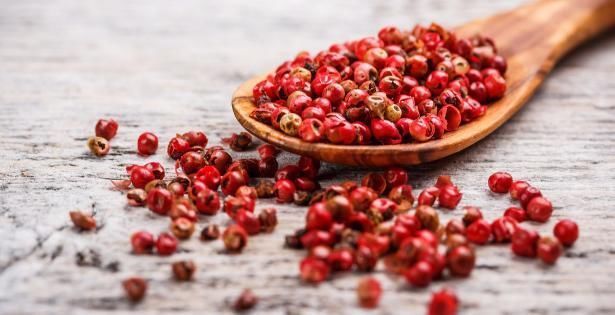 厨房里的一物,用来泡脚,抗衰老还乌发,家家户户的厨房都有!