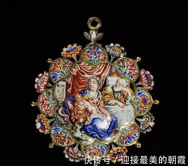 珍珠&文艺复兴时期的首饰,融合不同领域的美感,带来了全新的审美观念