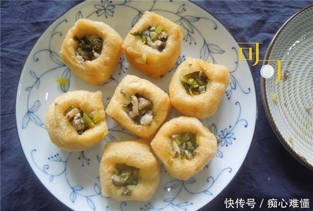 餐馆|油豆腐这么做你估计没尝过,农家餐馆里卖30元,2分钟你就能学会