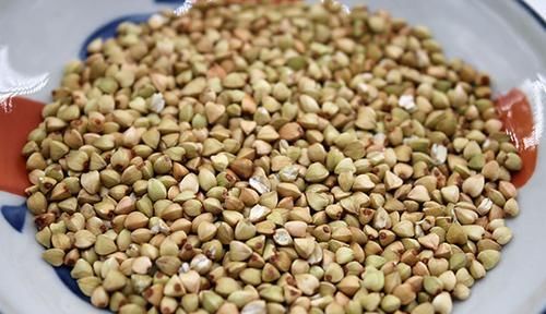 膳食纤维|糖尿病患者，能不能吃荞麦面馒头，有没有降血糖的作用？医生回答