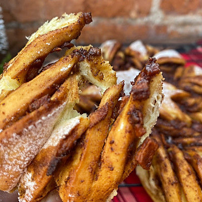 圣诞苹果肉桂雪花面包