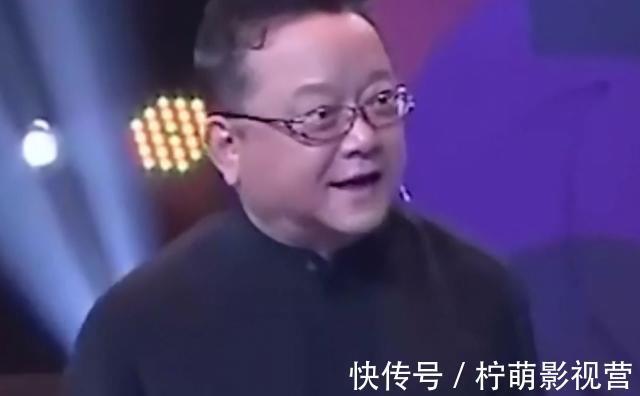 王刚失手砸碎值2亿藏品,节目就此停播了,谁应该担负这份责任?