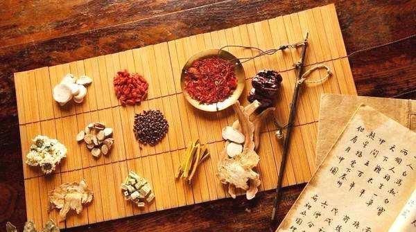 “它”和枸杞是最好搭配,泡水喝補(bǔ)充“腎動(dòng)力”,讓你元?dú)鉂M滿