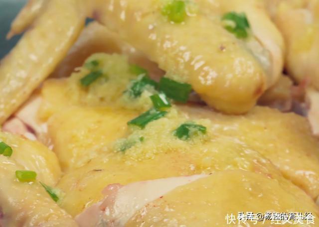 孩子爱吃的葱油白切鸡,无须水煮,软嫩鲜香,解馋又营养的家常菜