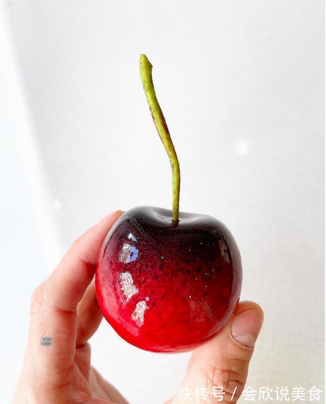 法国有个烘焙师，他做的甜品，简直是强迫症的福音