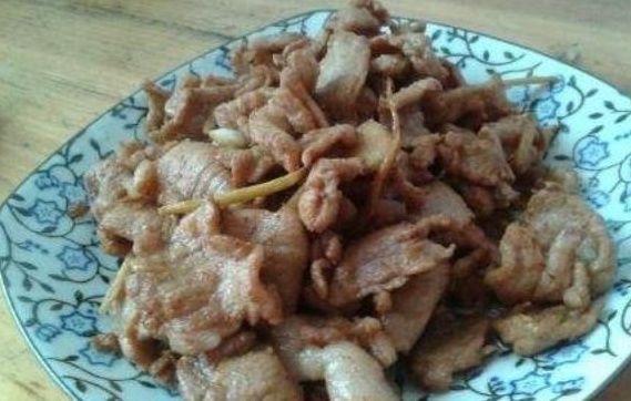 为什么自己炒的猪肉不好吃?只因你加错料了,难怪不好吃