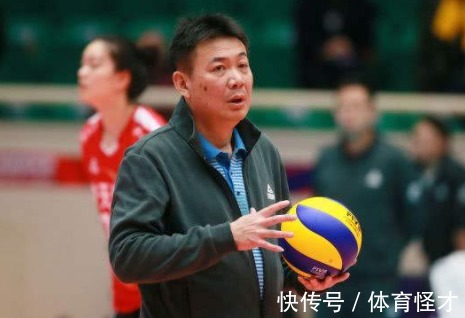 女排|蔡斌任女排新帅后重组教练团!安家杰确定离队,赖亚文也不再任教