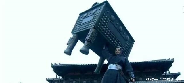 春秋战国|从秦朝到汉朝，经过两个朝代的比较，最终郡县制战胜分封制