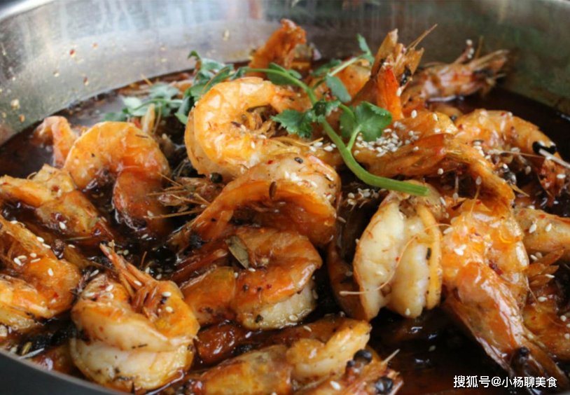水煮虾|吃虾时，要不要将虾线去掉？20年渔民教我，以后不要再弄错了！