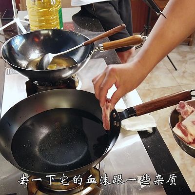 甜面酱|排骨焖黄鱼