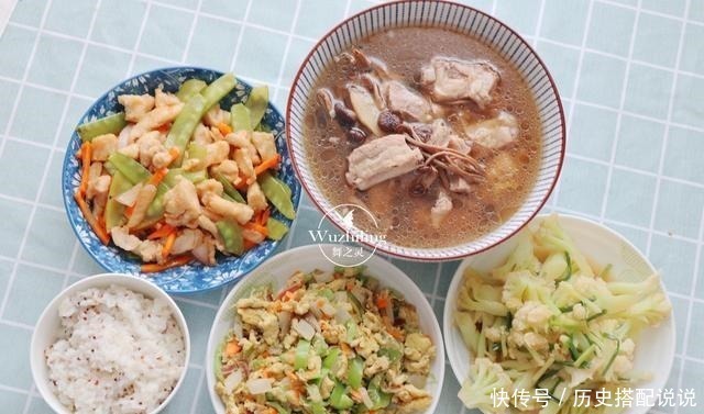 红烧豆腐|晒晒我家一周午餐，天天不重样，实惠营养，顿顿都吃光