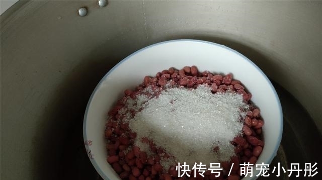 买了多次红豆派，才发现方法如此简单，全程手不粘面，省事又解馋
