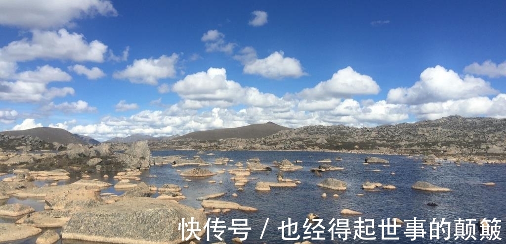 花岗岩石|四川超冷门湖泊，曾登上《国家地理》封面，享有川藏线明珠之美誉