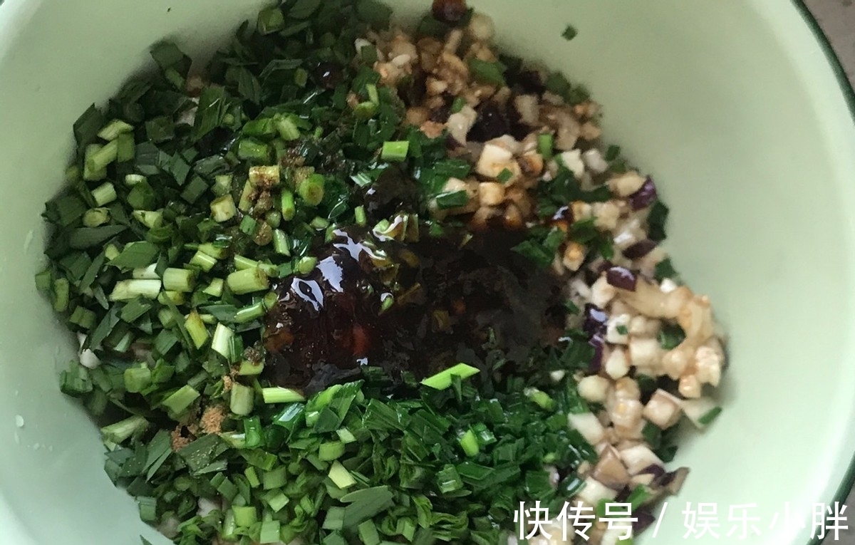 鲜美|立秋后，此菜抓紧吃，才几毛钱1斤，做成包子，格外鲜美