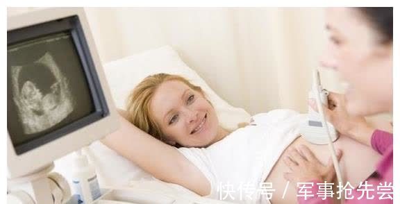 胎儿|胎儿一直待在羊水里,为什么发育这么好?羊水的3点作用很重要