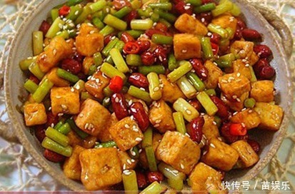 春季健康養生菜“素炒三寶”,口感清脆,清香爽口營養豐富還味美