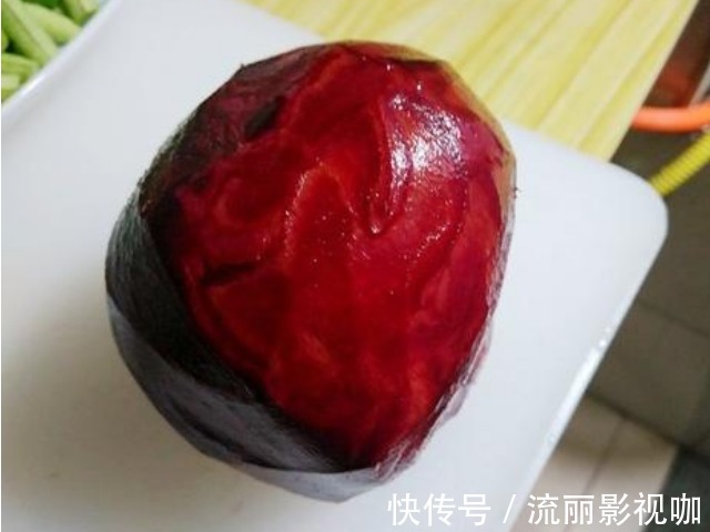 女性朋友|女人宁可少吃点肉,也不要错过此菜,补血又养颜,肌肤像冻龄