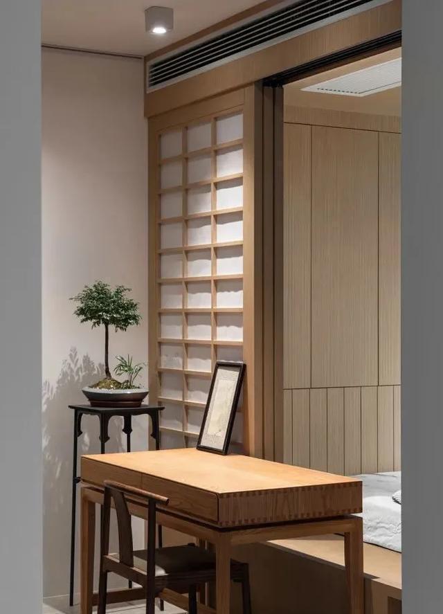 墙面|86年老破小,居然化身治愈系日式小家。网友:这才是改造天花板