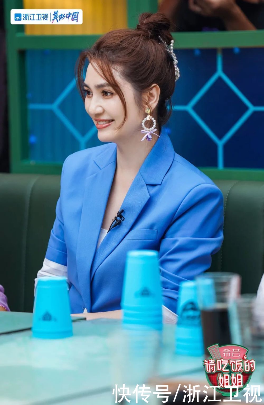 蔡少芬|《請吃飯的姐姐》黃貫中朱茵隔空秀恩愛，20年前情侶歌之迷被揭開