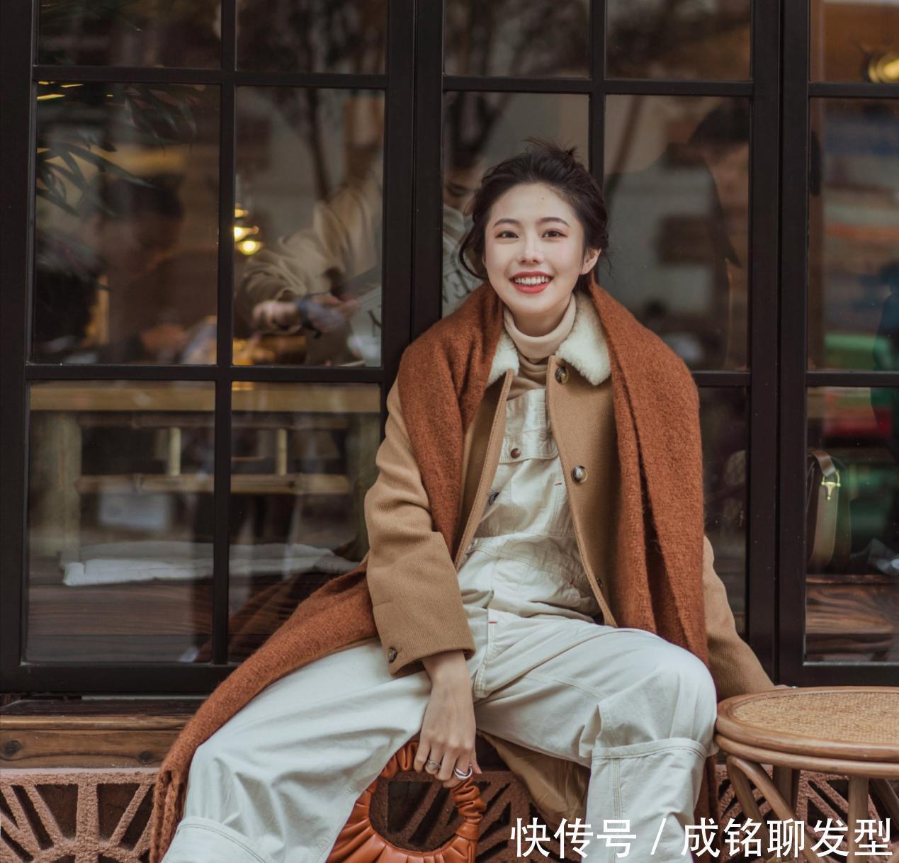 四十岁的女人别穿得太花哨,试试这些基础色搭配,大气简约又高级