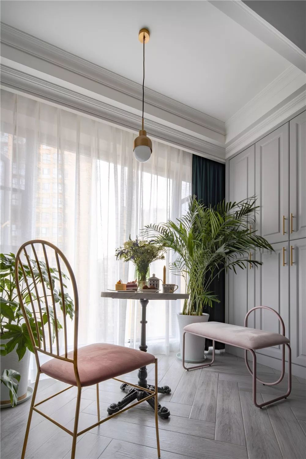 阳台|等有钱买房了,几万一平的阳台绝不晒衣服,打造诗和远方不留遗憾