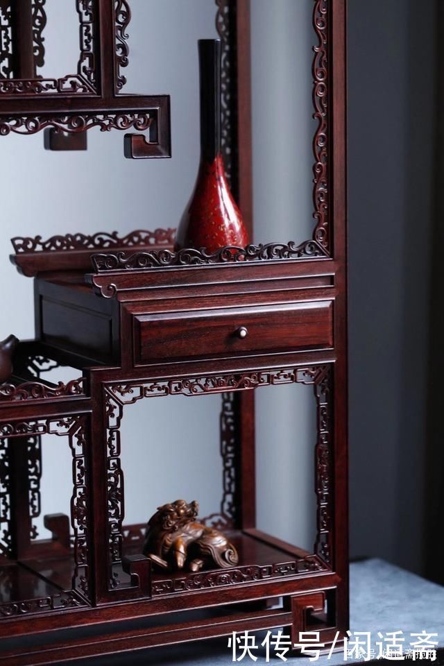 文房雅器,小叶紫檀,拐子纹案头博古架