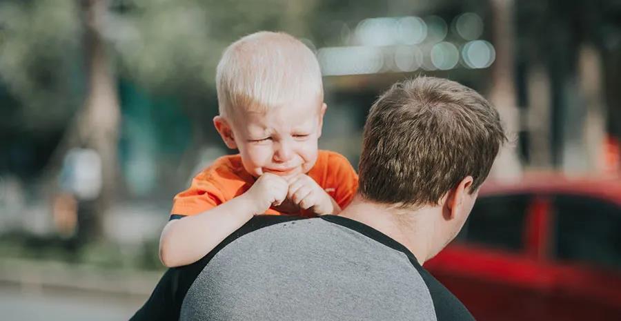 长辈|孩子最易模仿的10个坏习惯,你中招了吗?