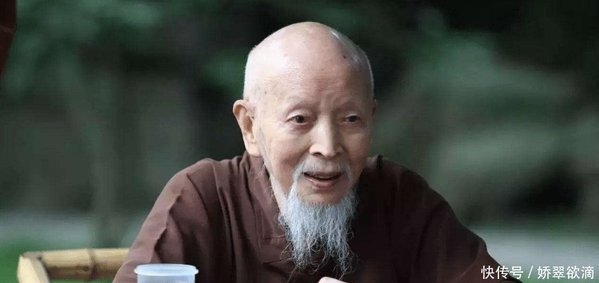 佛门|从县长到佛门高僧:昌臻法师75岁皈依佛门,出家就成报国寺住持