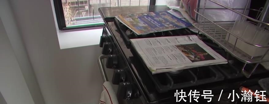 纽约|纽约高收入女子20年不买内衣,厕纸晒干重复用:我要省钱