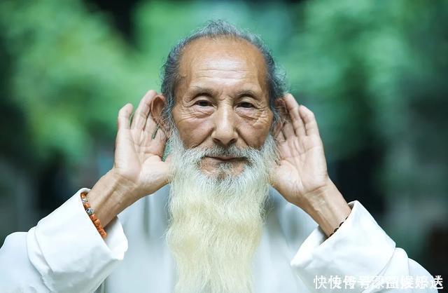 混沌|气血不足百病生,一个站桩小动作,让气血迅速补起来,建议收藏!