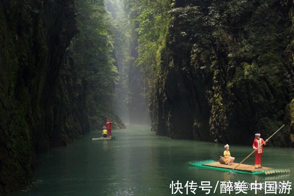 清江|探访清江大峡谷，峡谷险峻，绝壁高耸，瀑布众多，适合全家出游