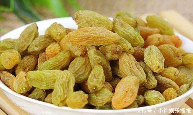 葡萄干|葡萄干和这个东西一起浸泡,每天吃一勺,排出肝毒素,使肝脏逐渐清洁