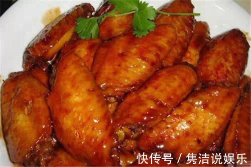 美味佳肴|比可乐鸡翅更受欢迎的鸡翅，不放一滴油就贼香，孩子特别喜欢吃