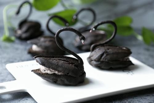 这么精致的泡芙你一定没见过，口感细腻，蓬松可口颜值高