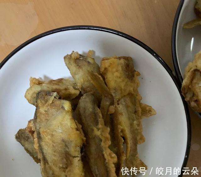 轻松的周末,家常炸小黄花鱼!