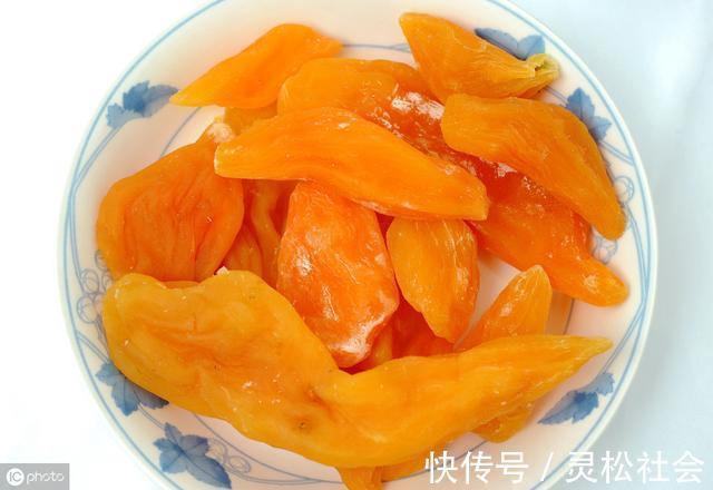 中国人“十人九胃”,营养师呼吁早晚餐分别有3种食物不要碰