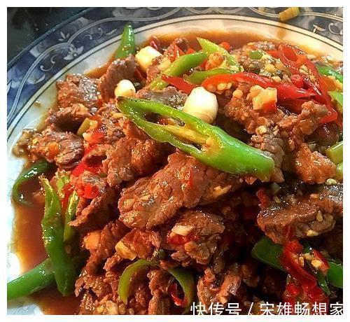 中国人|美食推荐凉拌金针菇、椒香嫩牛肉、粉丝牛肉煲、肉丝炒芦蒿