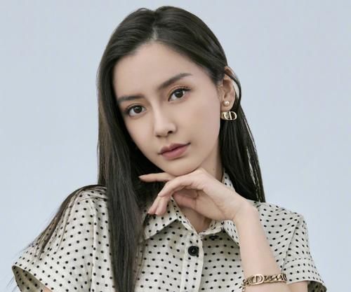 吴谨言baby掉水里先救谁李晨太现实,蔡徐坤果然是个憨憨