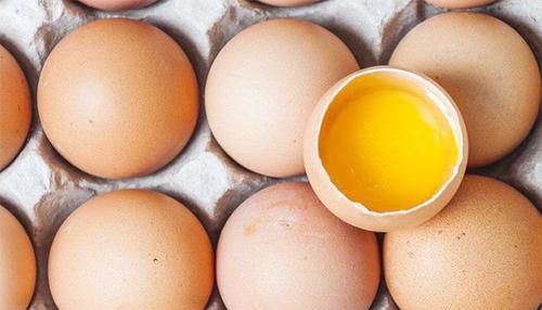 女性50岁后，多吃5种“天然雌激素”，排毒养颜抗皱，60岁不显老