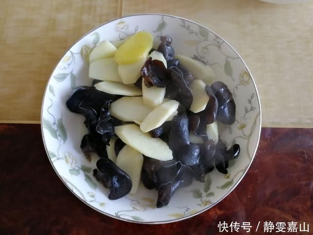 清洗干净|这东西，隔三差五吃，祛湿化痰又排毒，全家吃出好身体