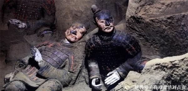 栩栩如生|皇兵马俑栩栩如生,是用真人烧制而成的吗?一尊破碎佣揭开谜团