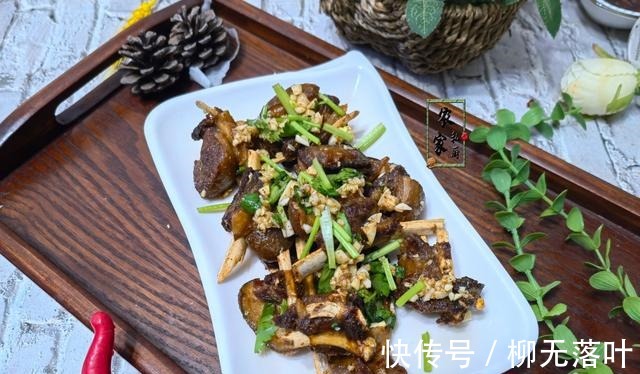 吃羊肉还怕膻味吗推荐你试试这吃法，好吃没膻味，一只羊不够吃！