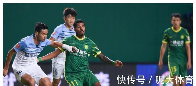 |国安0-5引众怒:讲个笑话,6个国脚?595脚传球,63%控