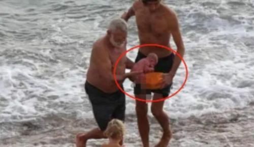 最强产妇|“最强产妇”火了,3人下海游泳,上岸变4人:游泳顺便把娃生了