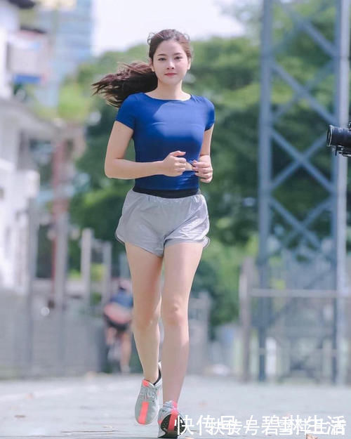 老少皆宜|每天坚持跑步1个小时,能减肥成功吗?身材变化有多大?