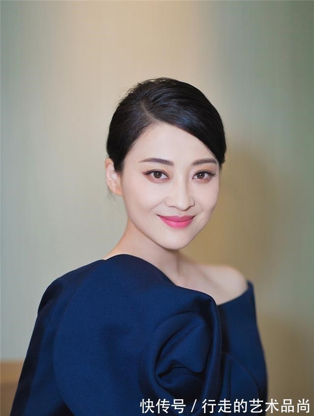 黑长直 公认最丑的4种女生“发型”,严重拉低颜值,我中了第3个,你呢!