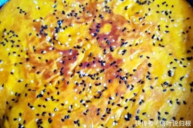 粗粮细做,快速早餐手不沾面南瓜饼,10分钟搞定!