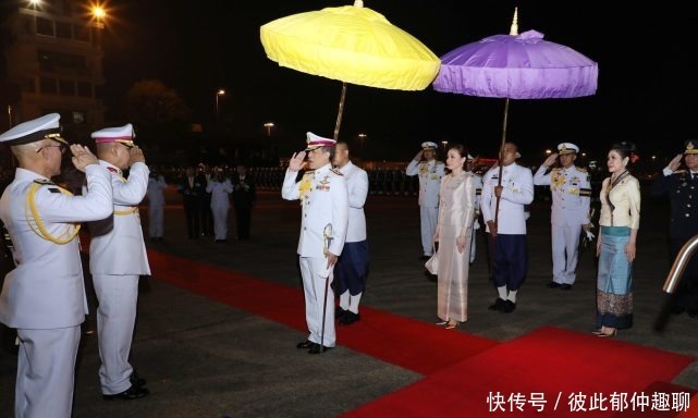 诗妮娜戴绿松石耳环完胜苏提达！脸部浮肿肚腩鼓鼓，整容脸好明显